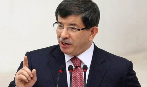 Ahmet Davutoglu partiya xwe ya nû li Diyarbekirê dê rabigihîne